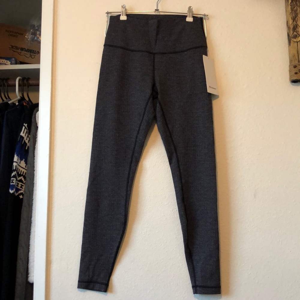 Lululemon Wunder Under 28” Luton Tight